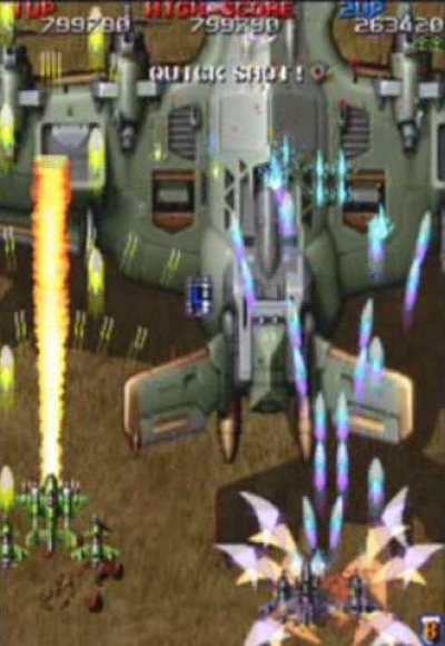 Screen ze hry Raiden Fighters Aces