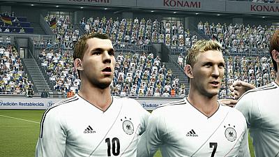 Screen ze hry Pro Evolution Soccer 2013