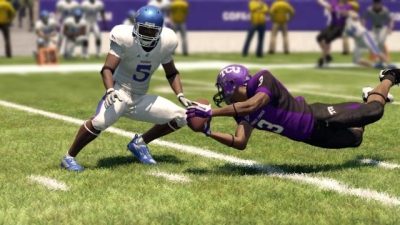 Screen ze hry NCAA Football 13