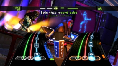 Screen ze hry DJ Hero 2