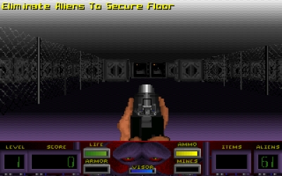 Screen ze hry Corridor 7: Alien Invasion