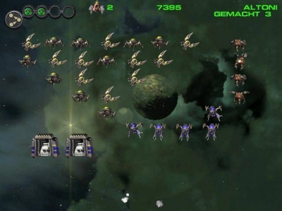 Screen ze hry Atomaders