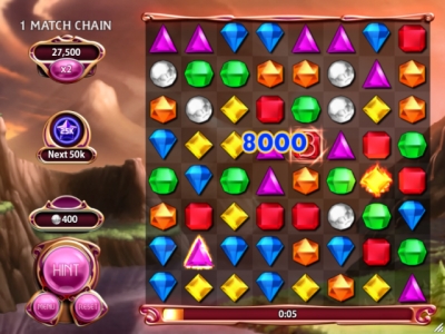 Screen ze hry Bejeweled Blitz