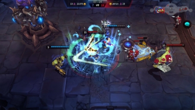 Screen ze hry Iron League