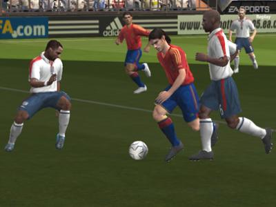 Screen ze hry FIFA Soccer 2003